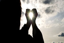 罗马诺:切尔西管理层一月就在关注埃苏戈,正在继续争取签约.